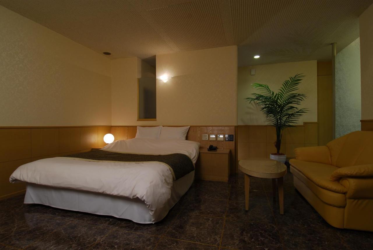 Hotel Bay Hill Club Higashi Kokura (Adults Only) Kitakyūshū Exterior foto